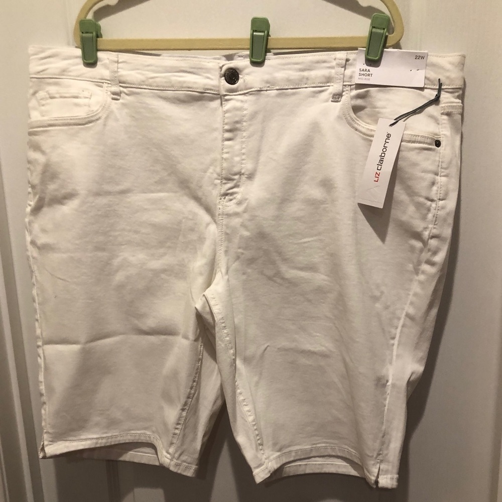 Liz Claiborne Size 22 W Sara Shorts